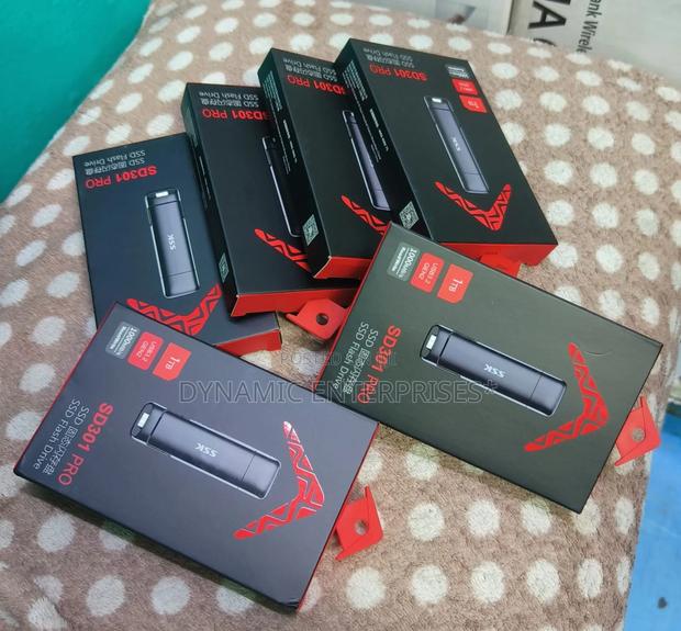 Usb to Type C SSD 1tb Flash Drive - main view