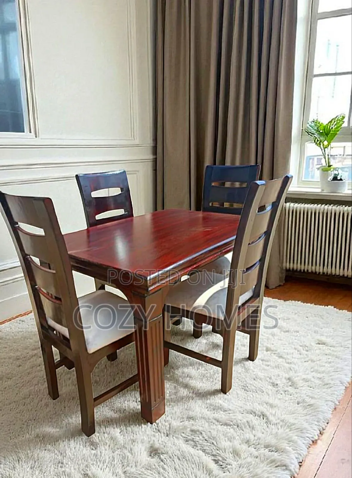 Dining Set a Modernist 4 Seater Dining Set
