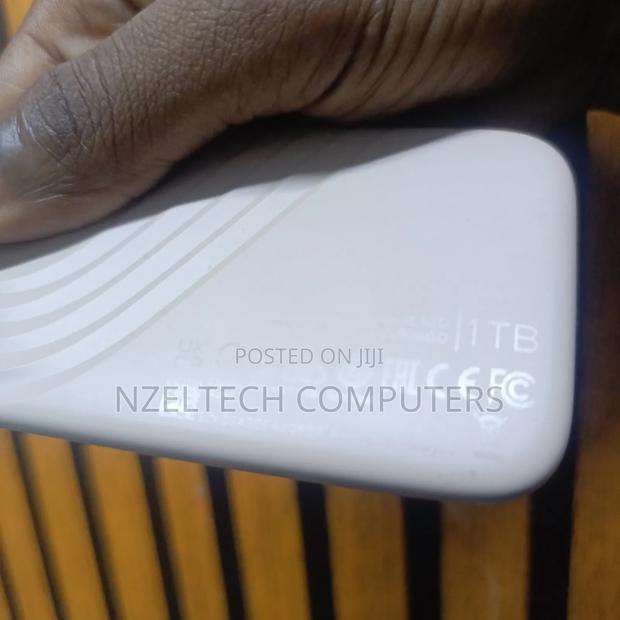 Wd Portable SSD 1tb Storage - thumbnail 5