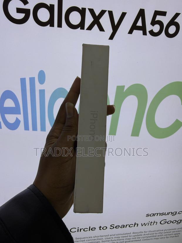 New Apple iPhone 17 Pro 256 GB Silver - thumbnail 2