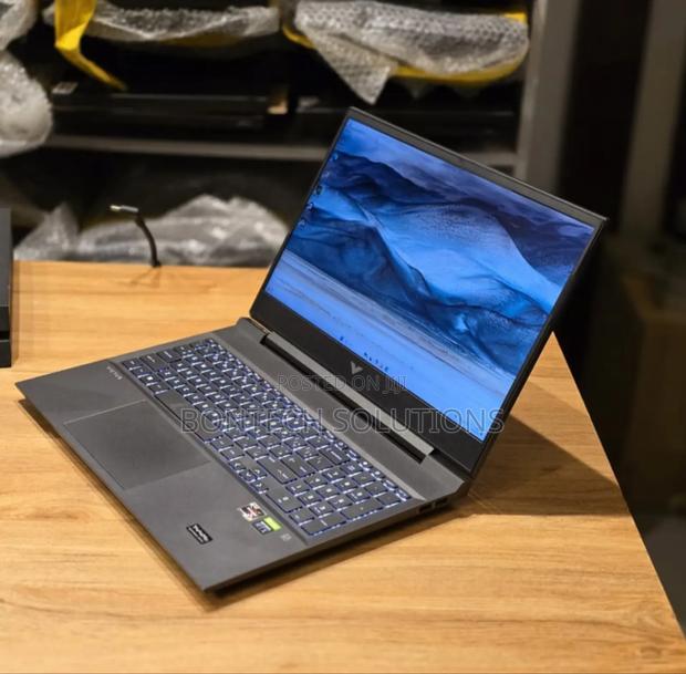 Laptop HP Victus 15 16GB AMD Ryzen 5 SSD 512GB - main view