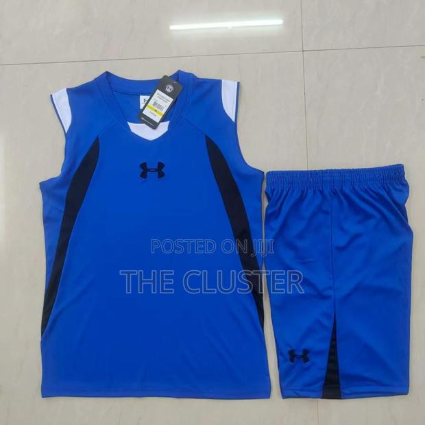 Basketball Classic Jersey - thumbnail 2