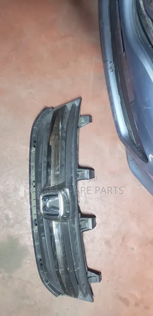 Honda Stream Grill