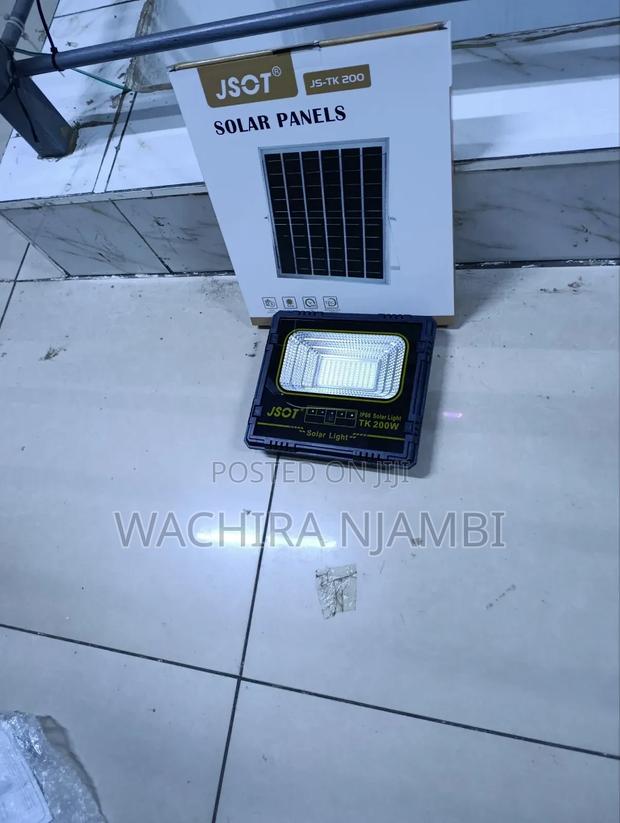 Jsot 200watts Solar Floodlight - main view