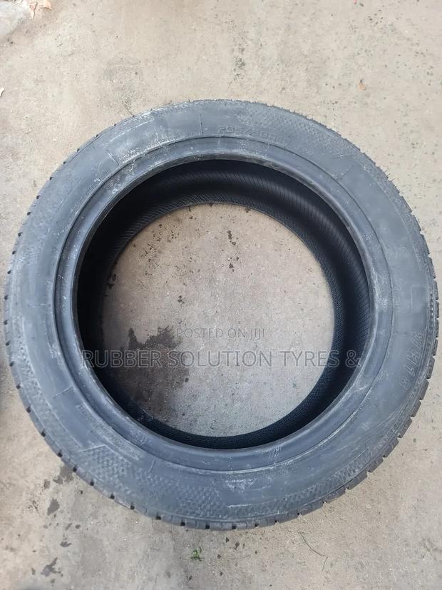 235/50r18 Winda Tires 97v - thumbnail 2