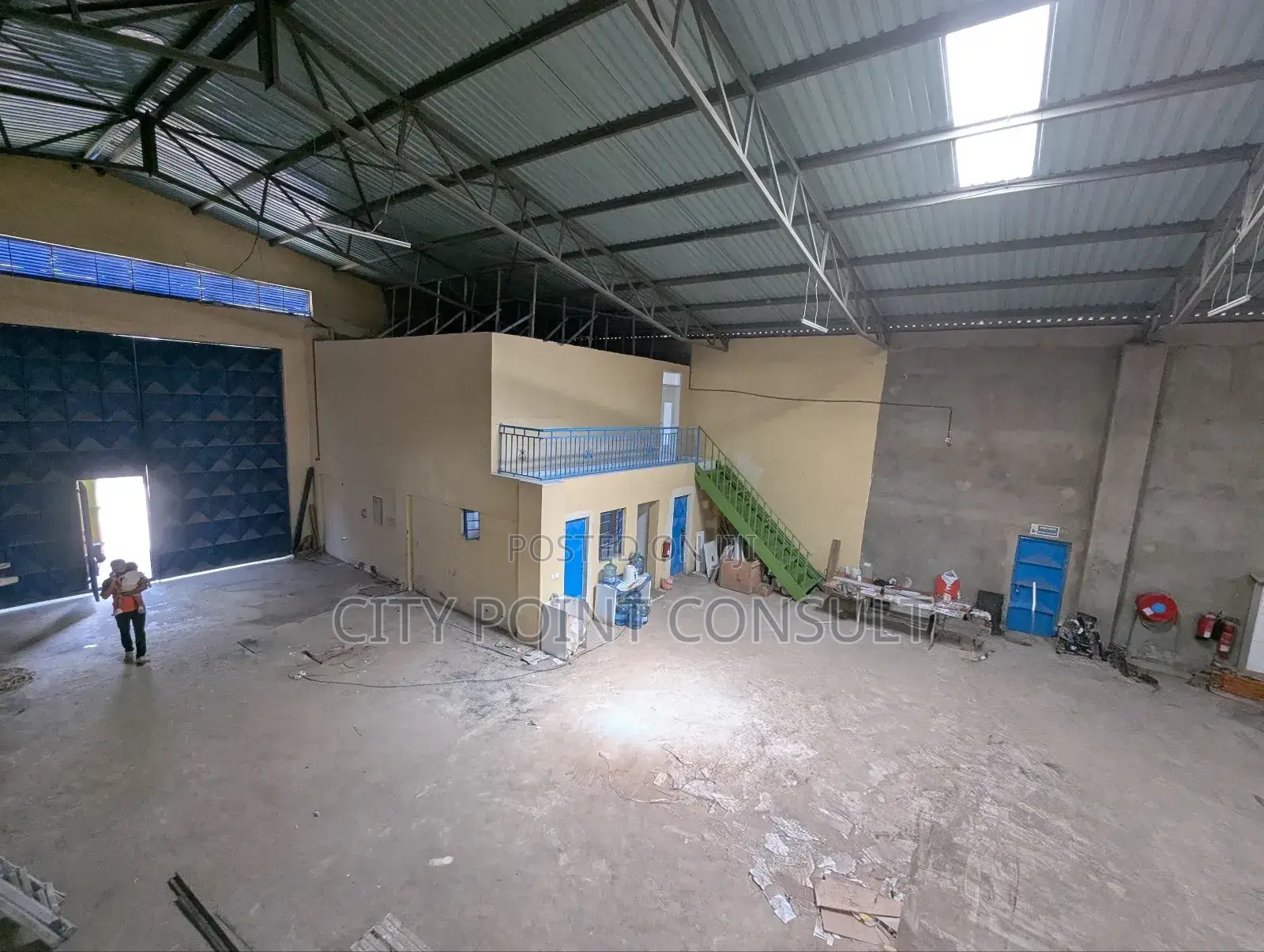 11,000 SQFT Godown on Half Acre for Sale in Mlolongo