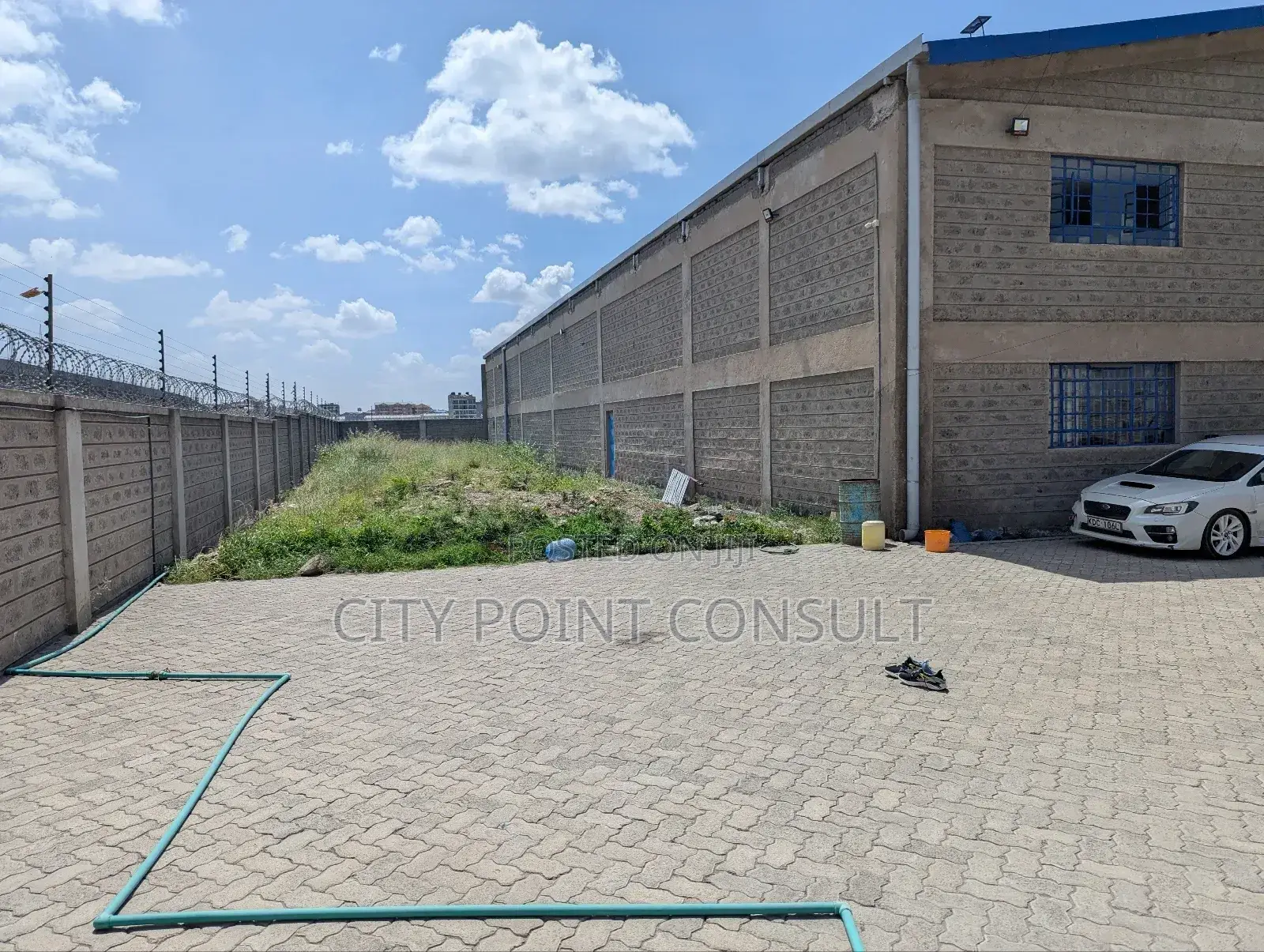 11,000 SQFT Godown on Half Acre for Sale in Mlolongo