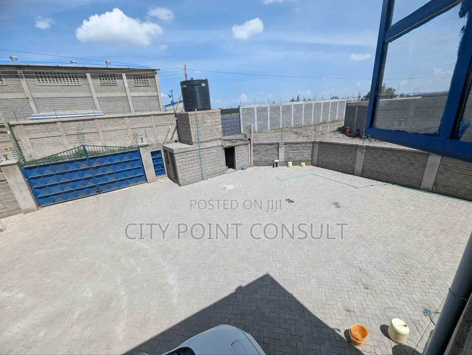 11,000 SQFT Godown on Half Acre for Sale in Mlolongo