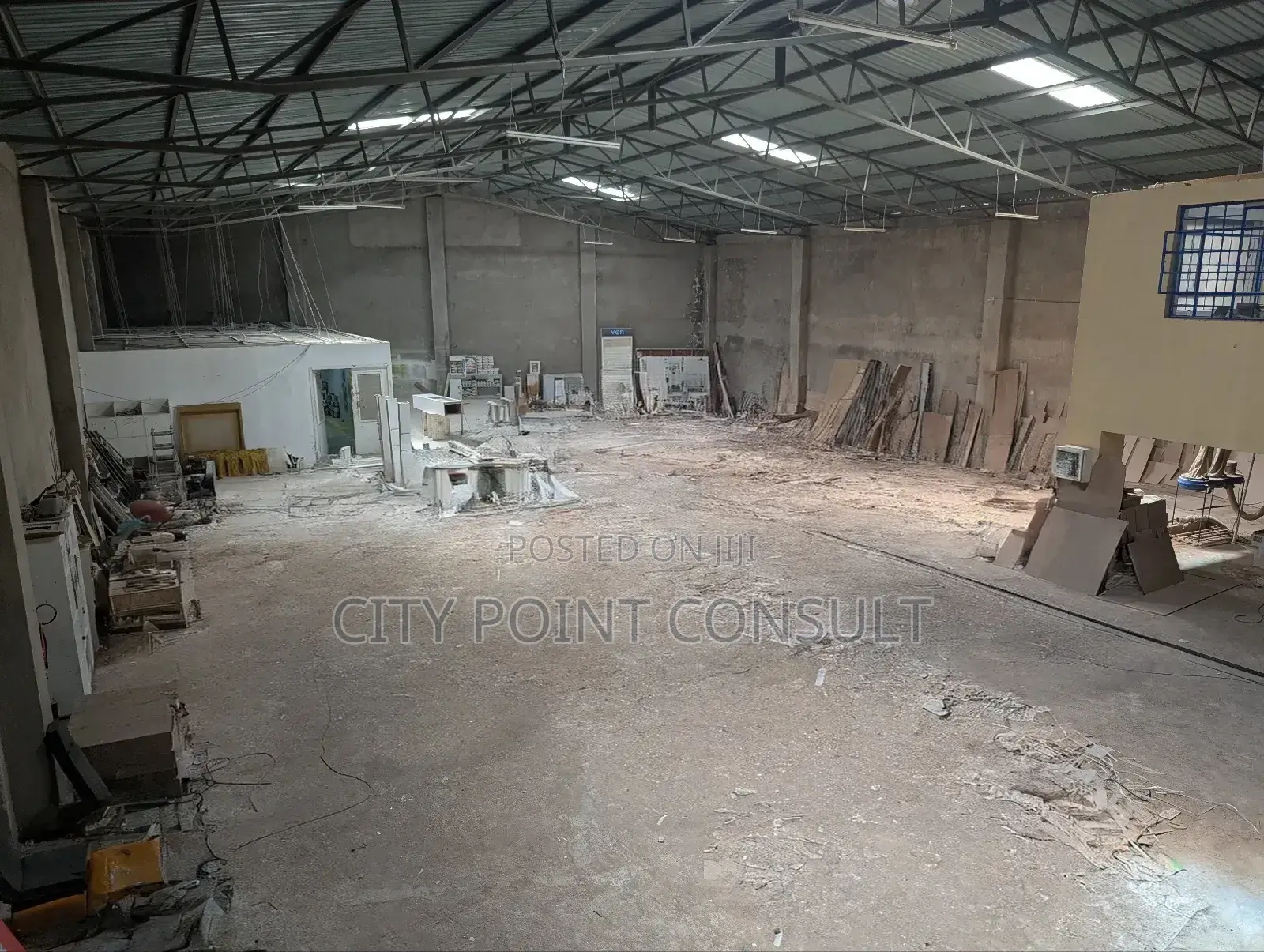 11,000 SQFT Godown on Half Acre for Sale in Mlolongo