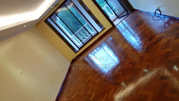 4bdrm Villa in Maziwa for sale