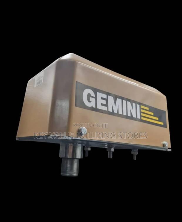 Long-Lasting Gemini 24 Voltage Gate Opener