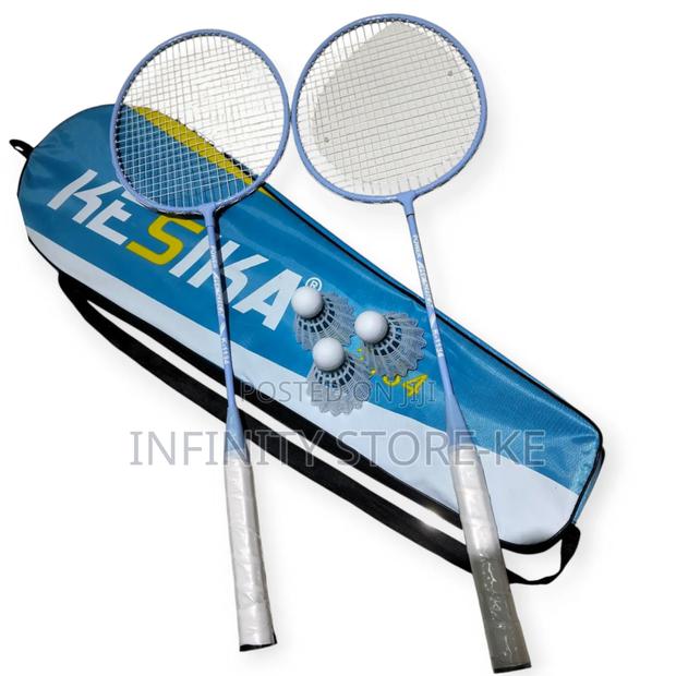 Complete Badminton Racket Shuttlecock Set - main view