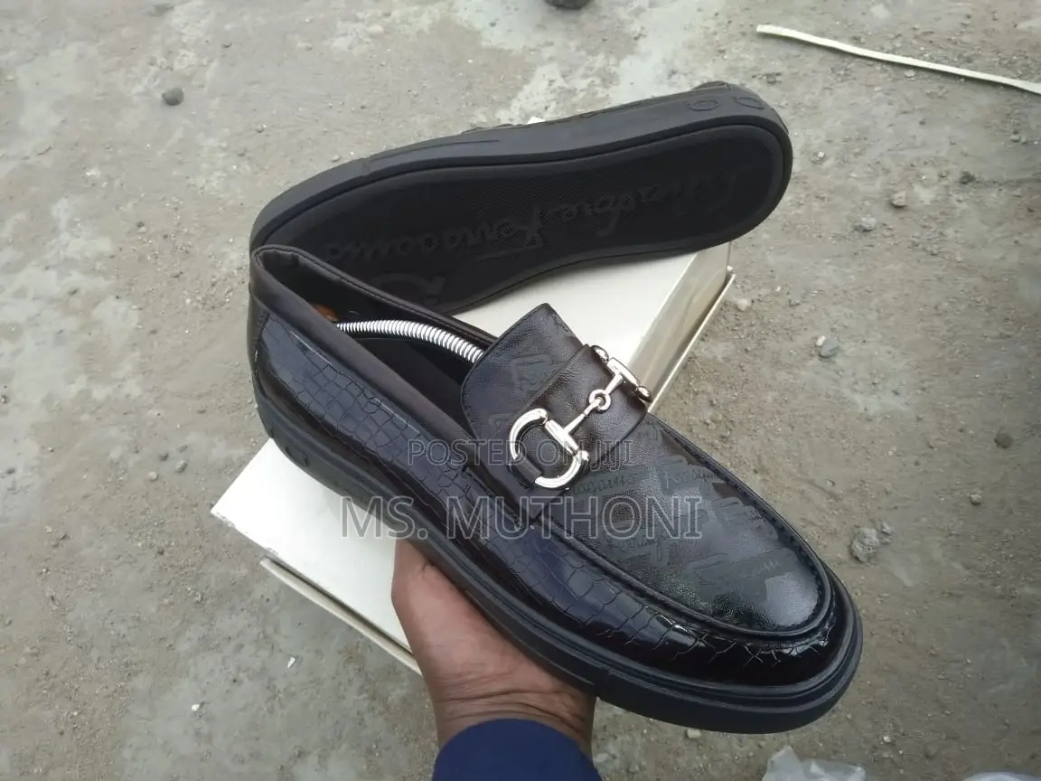 Salvatore Ferragamo Men's Loafers With a Gancini-Style Bit Buckle