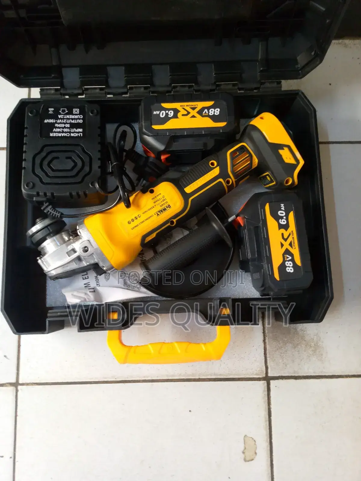 Dewalt Rechargeable Grinder
