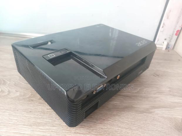 Acer X110p Projector – Sharp Images, Smooth Performance - thumbnail 2