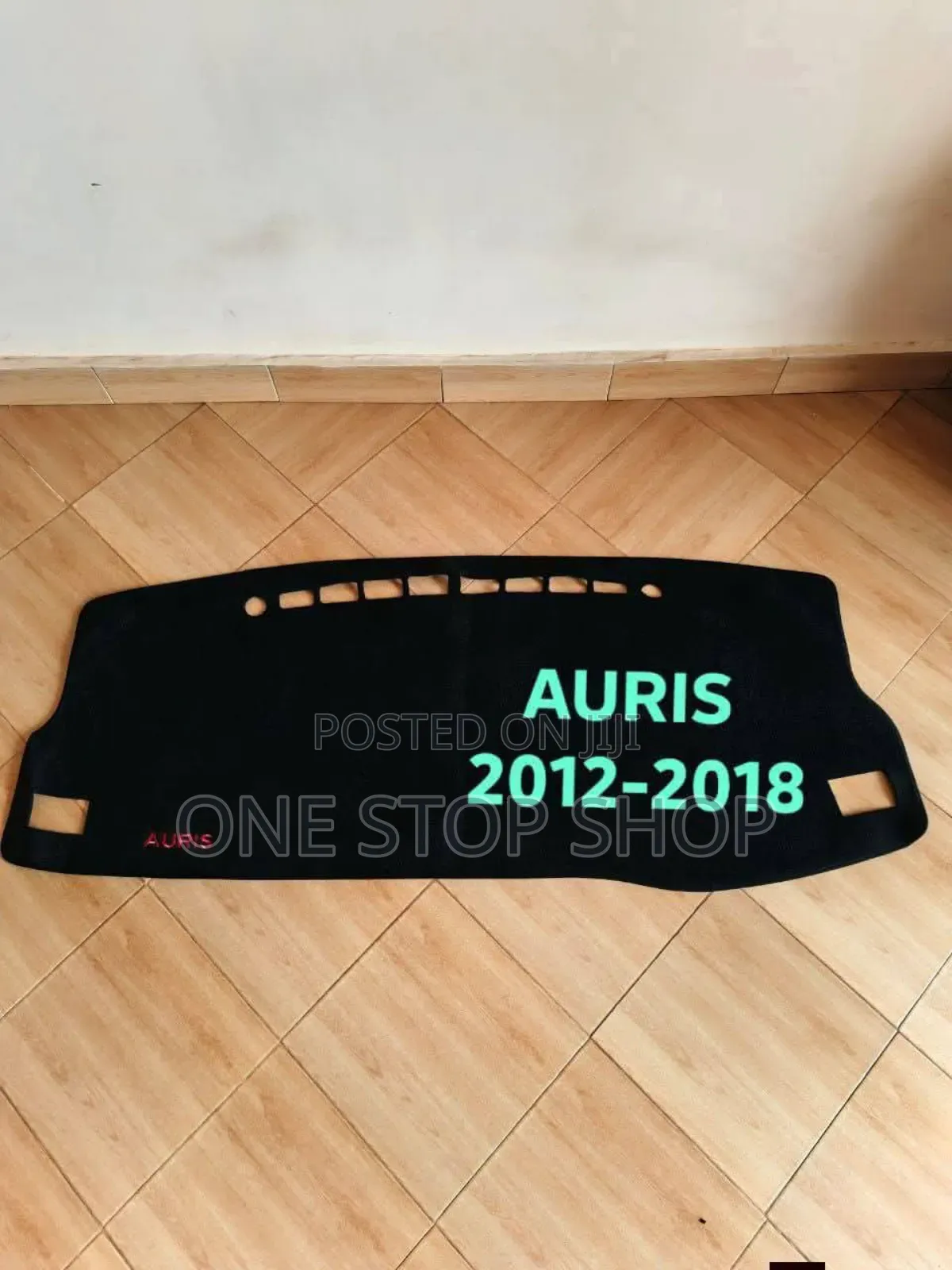 Auris 2012_2018 Model Dashboard Cover