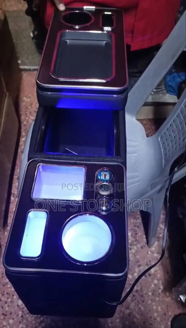 Voxy or Noah Row Front Railing Armrest Centre Console Box - main view