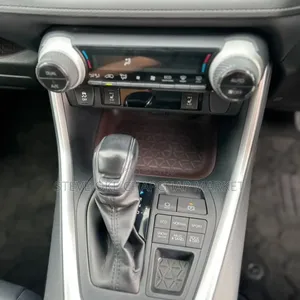 Toyota RAV4 2019 White