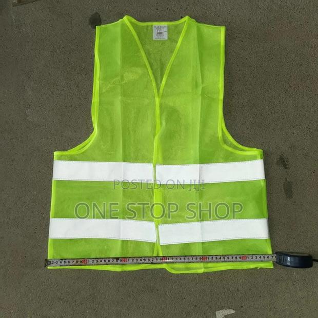 2pcs Luminous Green Warning Reflective Jackets - main view