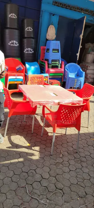 1 Plastic Square Table With 4 Plastic Chairs Set