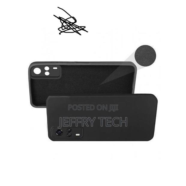 Vivo Y53s Silicone Back Case/ Black - thumbnail 3