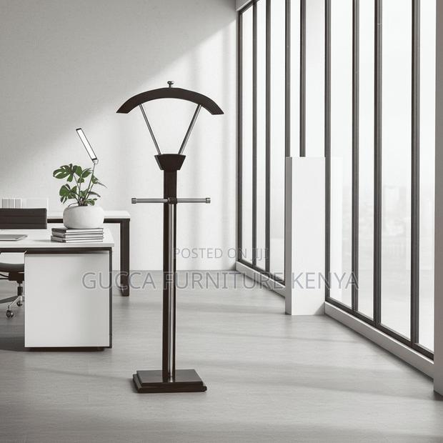 Executive Mahogany Presidential Coat Hanger