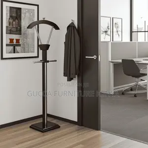 Executive Mahogany Presidential Coat Hanger