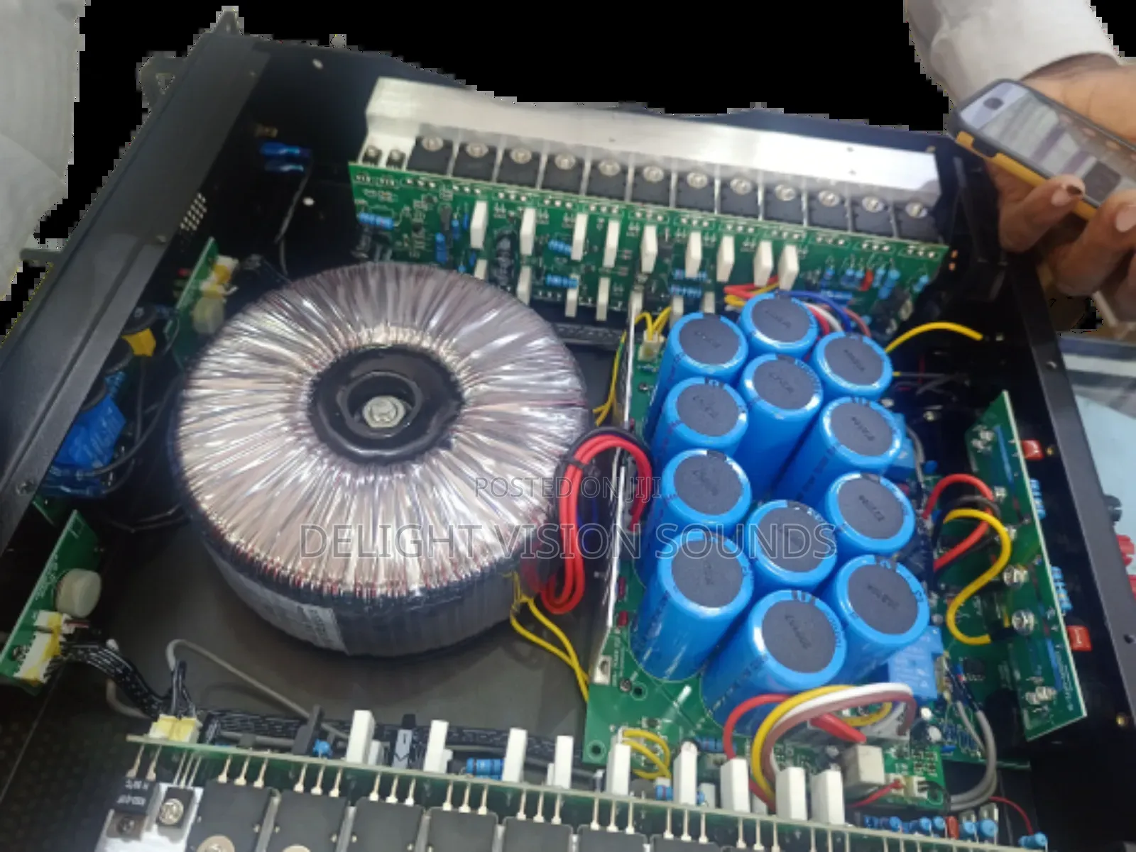 Amplifier Cs 4000