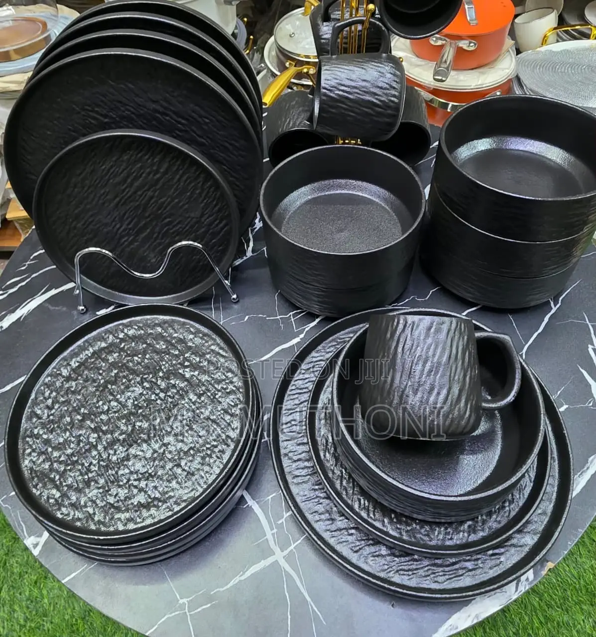 24 PCS Black Porcelain, With a Textured, Matte Finish Dinner Set