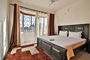 3 Bedroom Airbnb in Nyali Near Cinemax