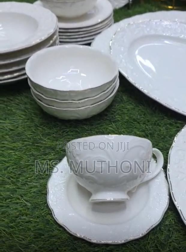 39 PCS Porcelain Dinnerware Set With a Baroque-Style Relief Pattern - thumbnail 3