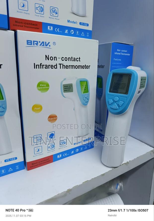 Infrared/Forehead Thermometer - thumbnail 2