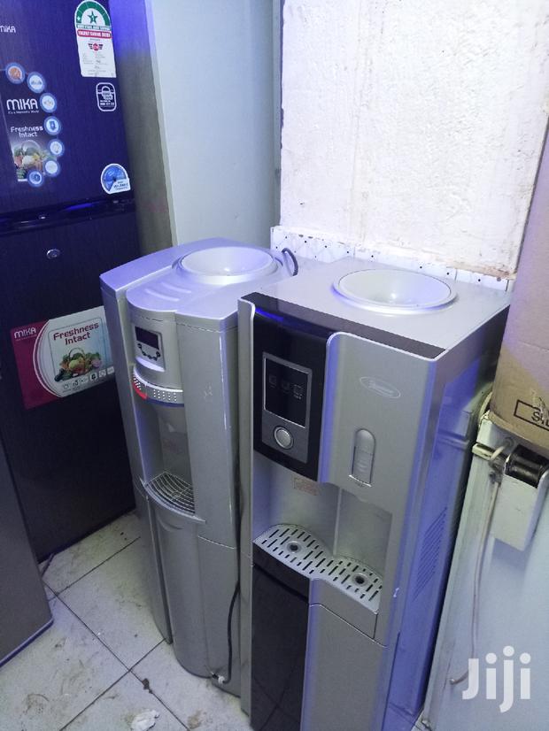 Water Dispenser Hot And Cold - main view