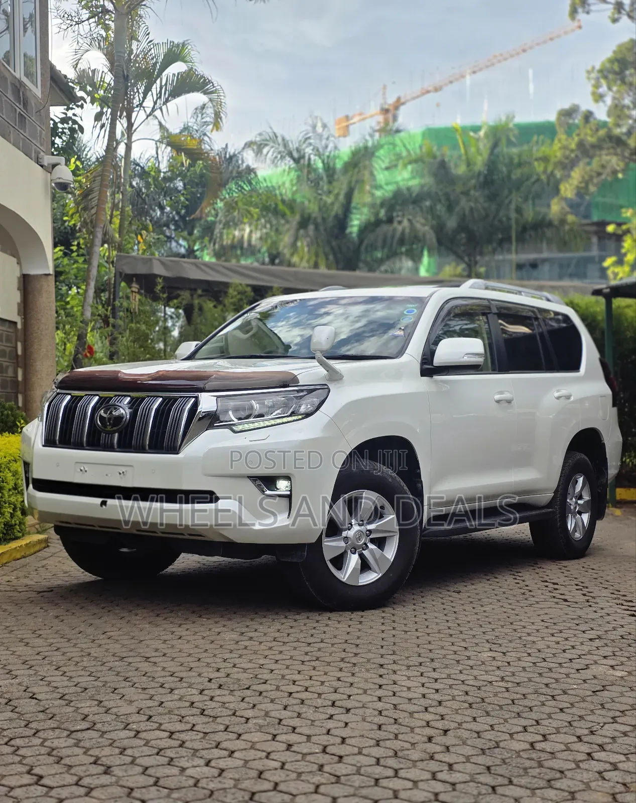 Toyota Land Cruiser Prado 2.8 2019 White