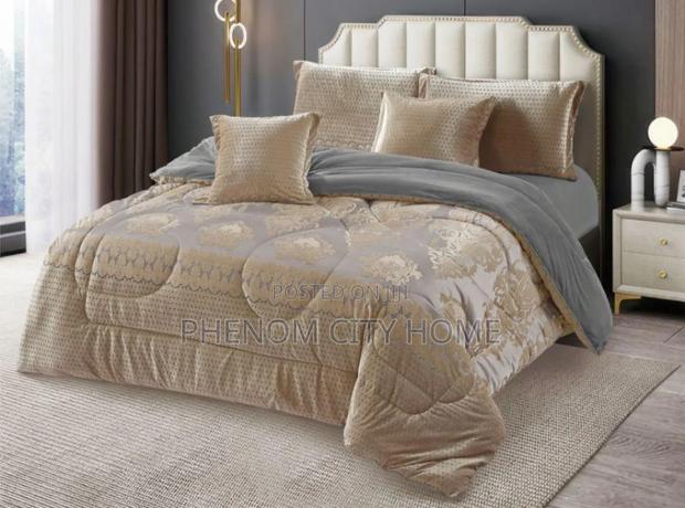 Quality Silkish Velvet Duvet Set - thumbnail 3
