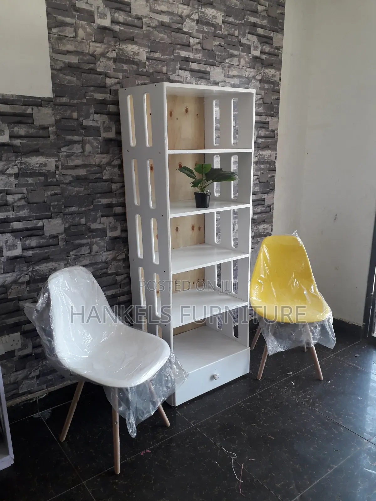 Open Shelf Bookshelf – Modern Minimalist Design