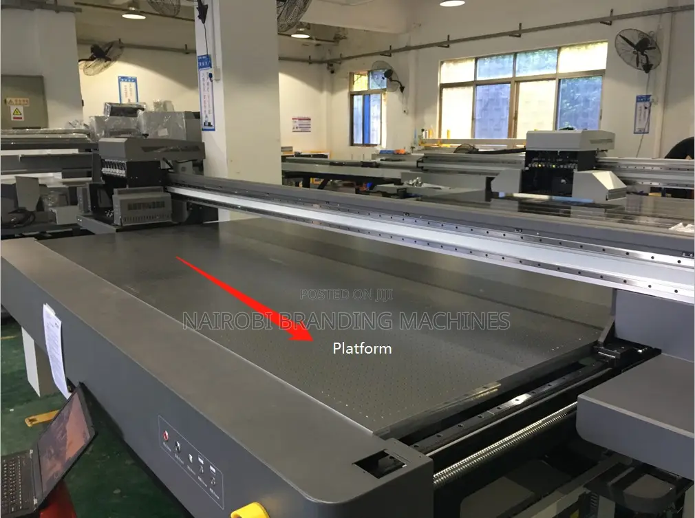 250x130cm Size Uv Flatbed Printer With White and Varnish Printing