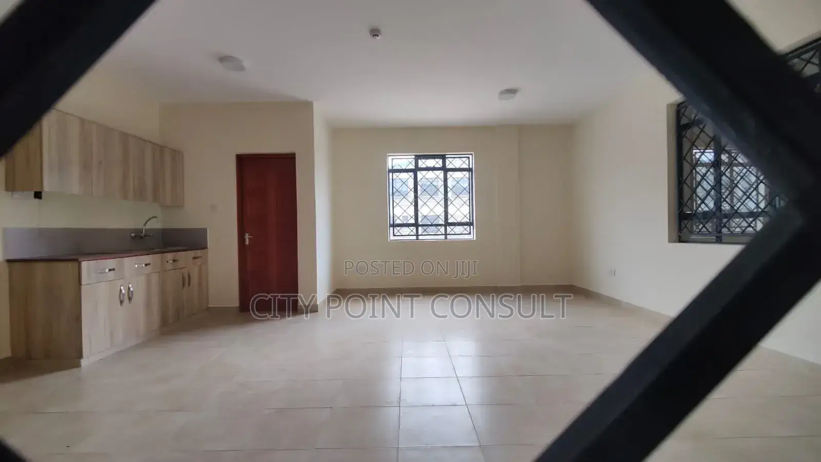 7530 SQFT Warehouse to Let in Baba Dogo