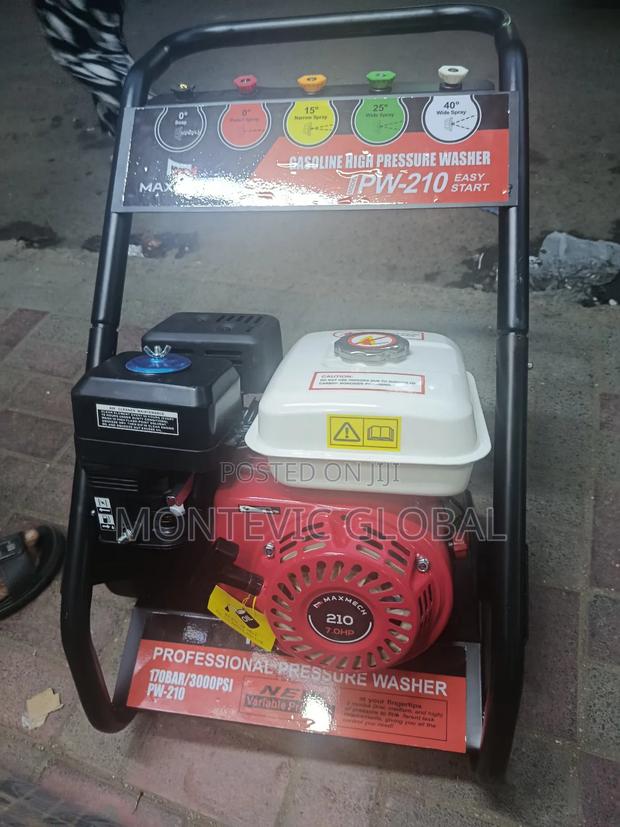 Gasoline High Pressure Washer - main view