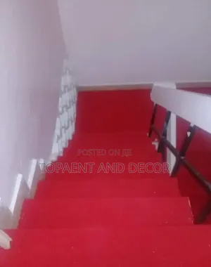 Long Lasting Stairs Floor Wall to Wall Carpet