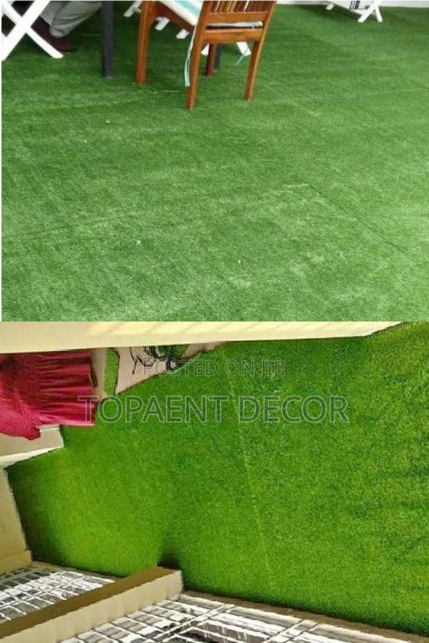 15mm Balcony Bliss Durable Design Artificial Grass Carpet