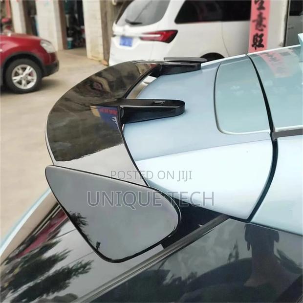 Universal Fit Spoiler for Hatchback Cars