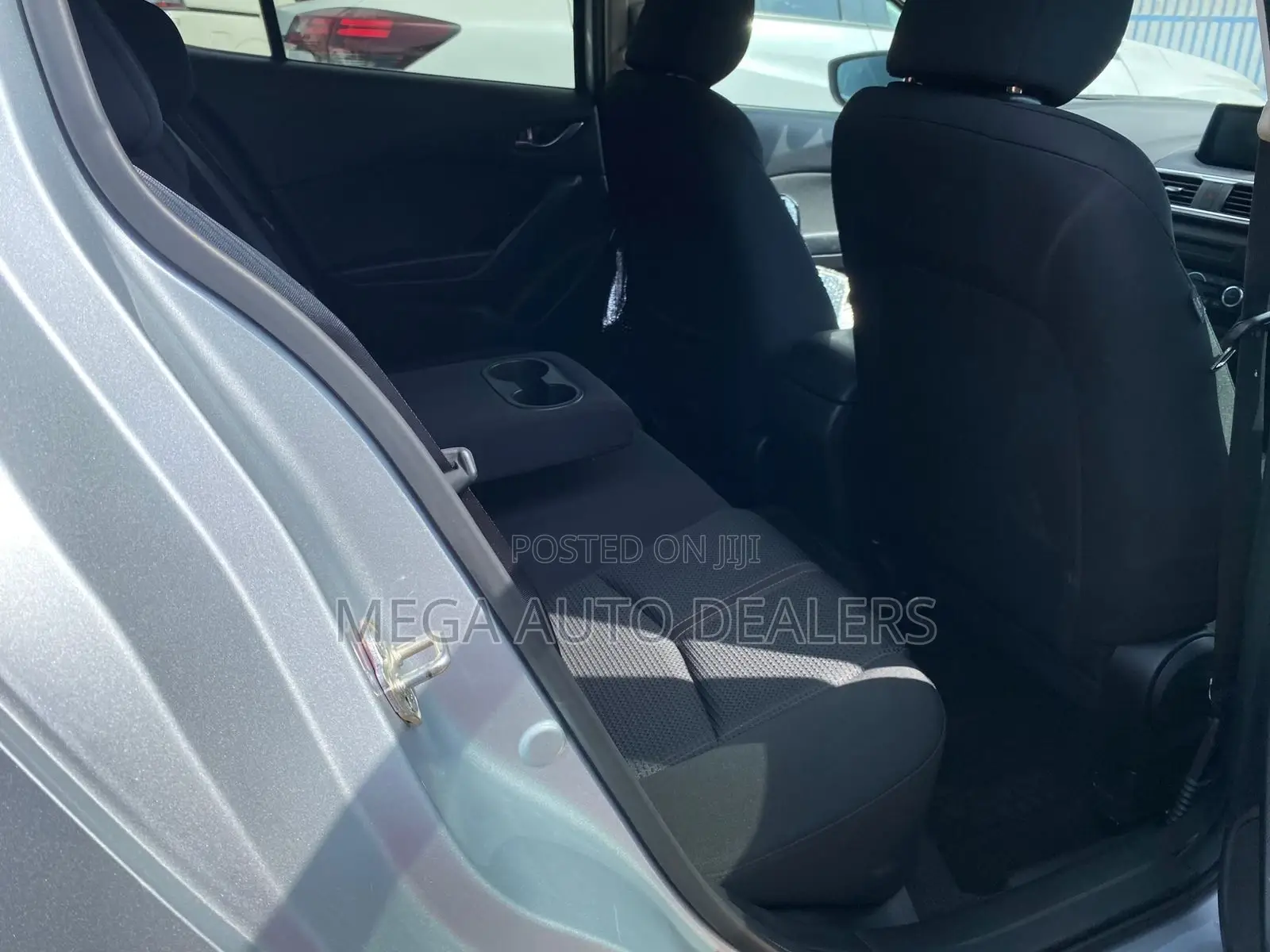Mazda Axela 2018 Gray