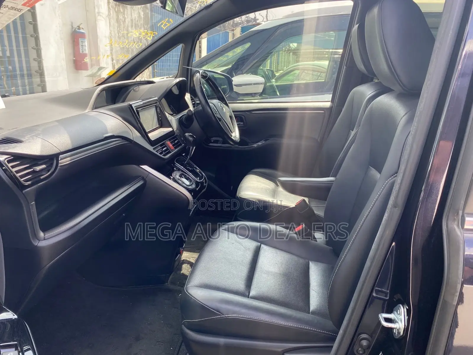 Toyota Esquire 2018 Black
