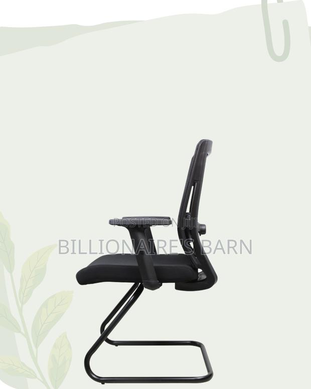 Classic Waiting Area Visitor Seat | Neat Finish, Comfortable Padding
