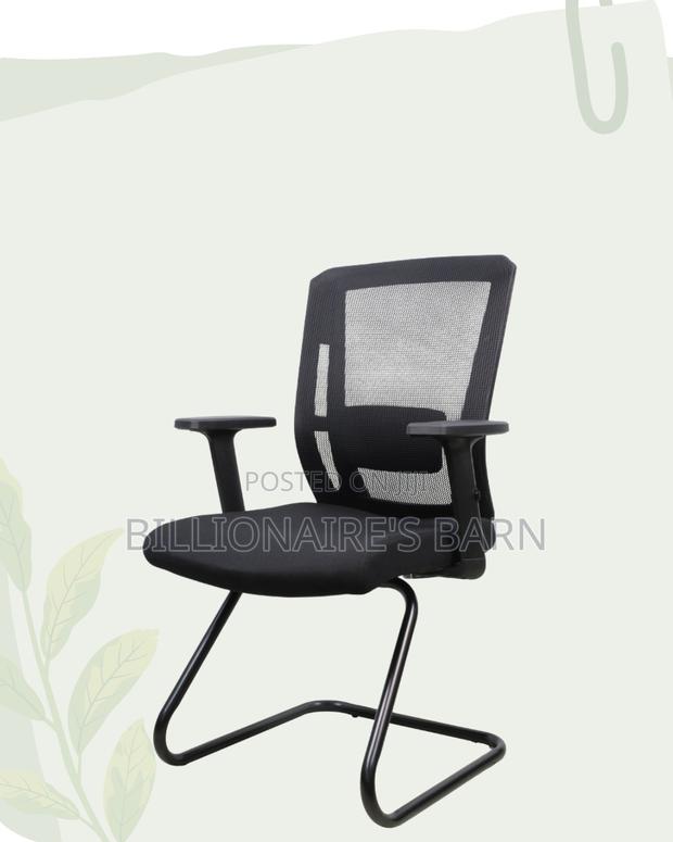 Classic Waiting Area Visitor Seat | Neat Finish, Comfortable Padding - thumbnail 2