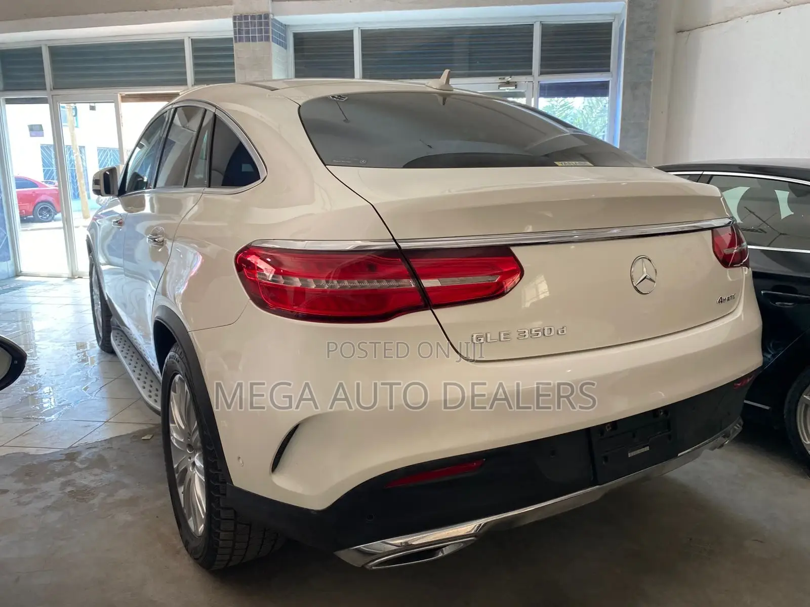 Mercedes-Benz GLE-Class GLE 350d 4MATIC 2018 White