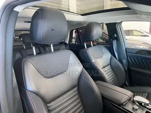 Mercedes-Benz GLE-Class GLE 350d 4MATIC 2018 White