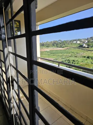 3bdrm Apartment in Claycity, Kasarani for sale
