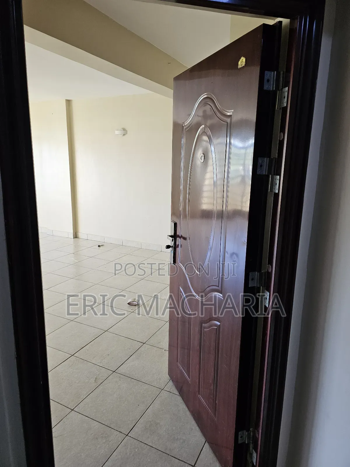 3bdrm Apartment in Claycity, Kasarani for sale